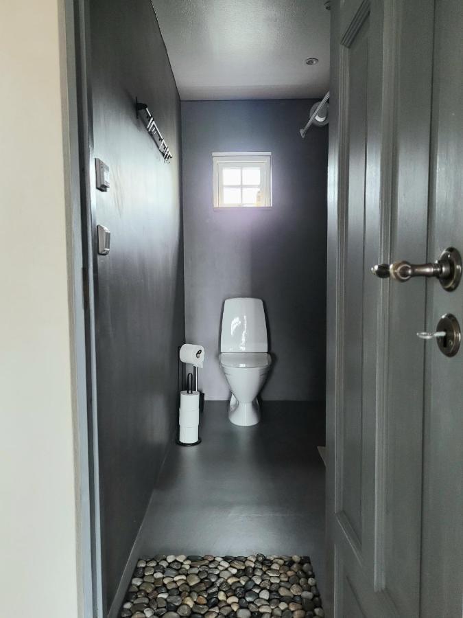 Villa Litet Hus I Mysig By Naera Havet Ystad Esterno foto