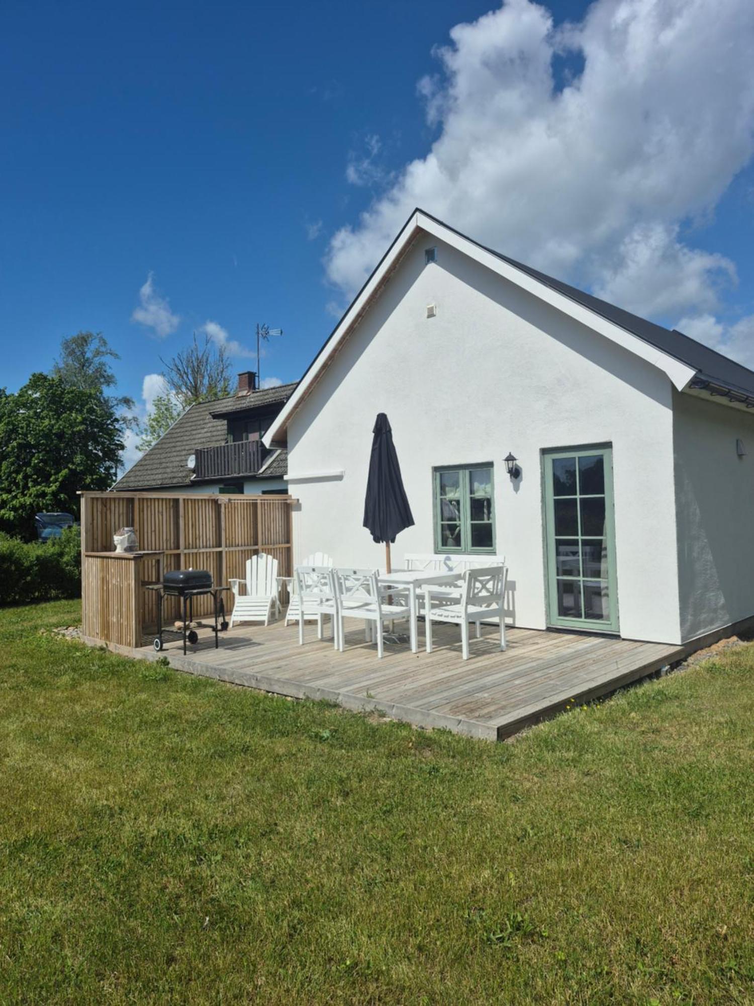 Villa Litet Hus I Mysig By Naera Havet Ystad Esterno foto
